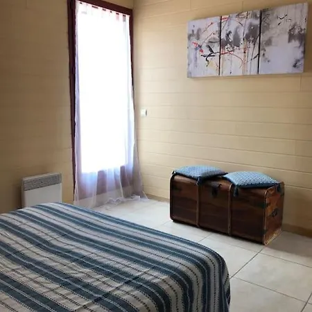 T3 Calme Et Accueillant Apartmán Pollestres